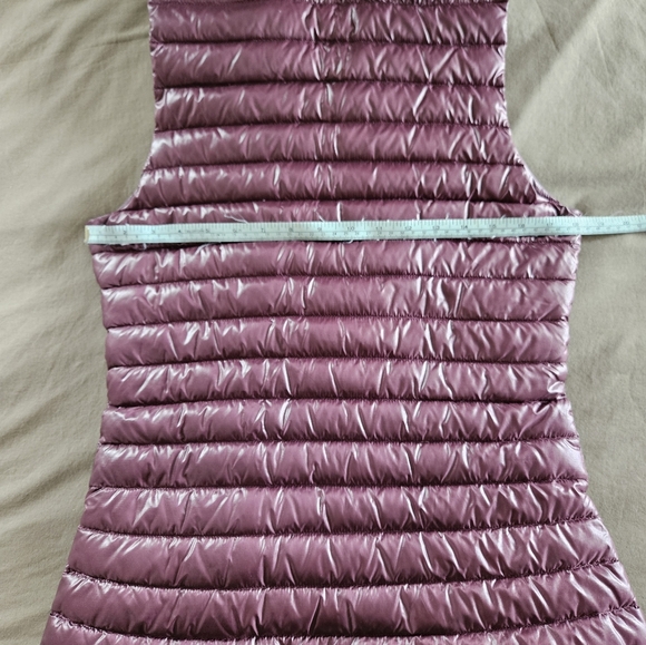 Lululemon Down Vest - Picture 7 of 10